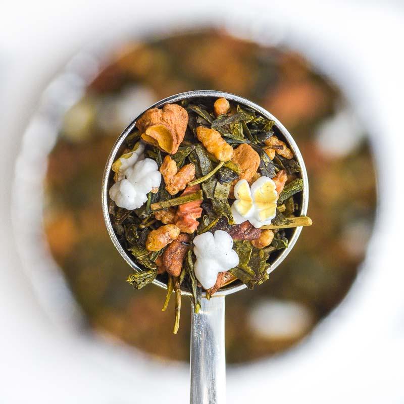 toasted apple genmaicha green tea spoon