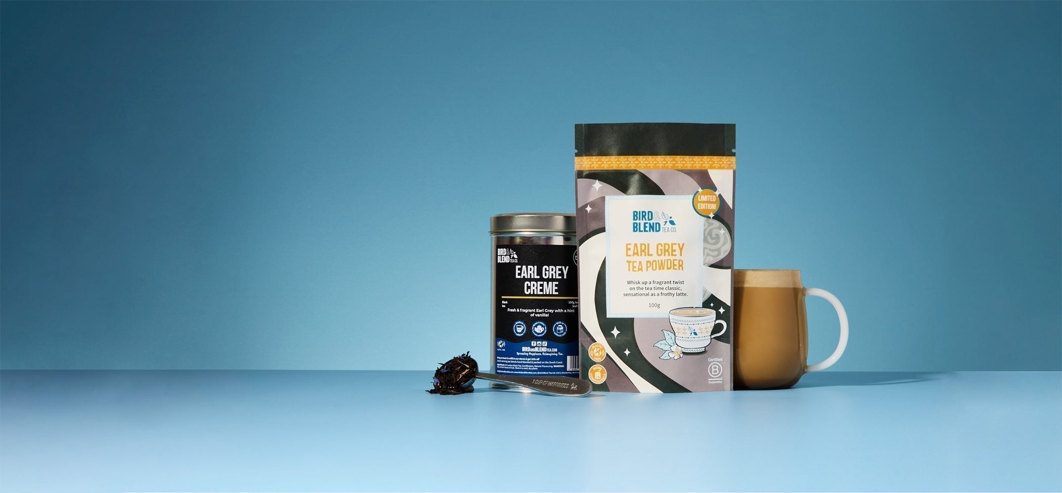 Earl grey tea collection loose leaf tea and tea powder and spoon and earl grey hot latte 