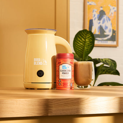 Classic Chai Tea Powder &amp; Bamboo Gloss Magic Whisk