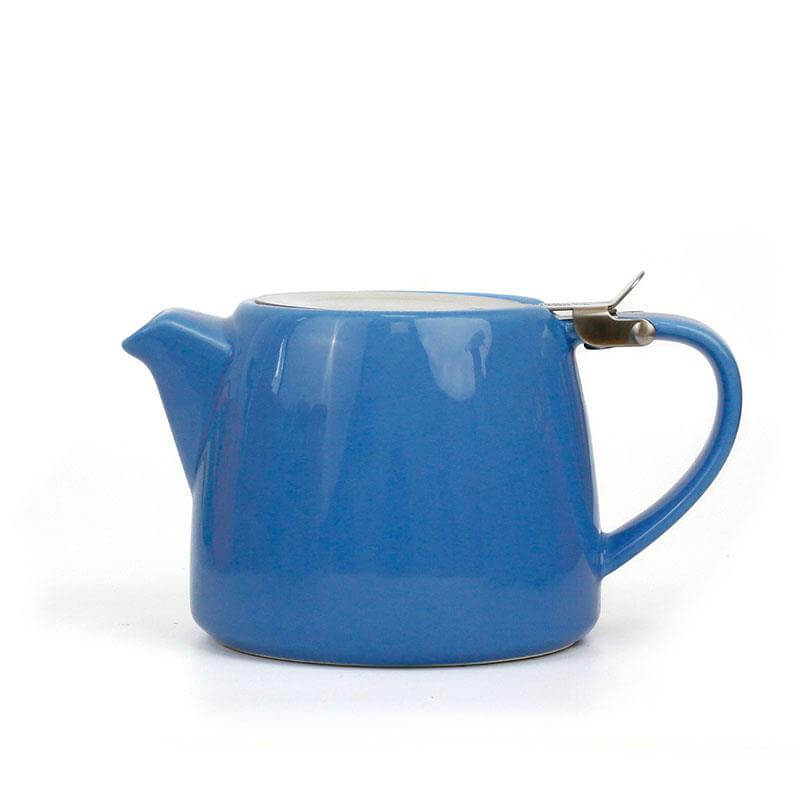 blue loose leaf tea pot with infuser