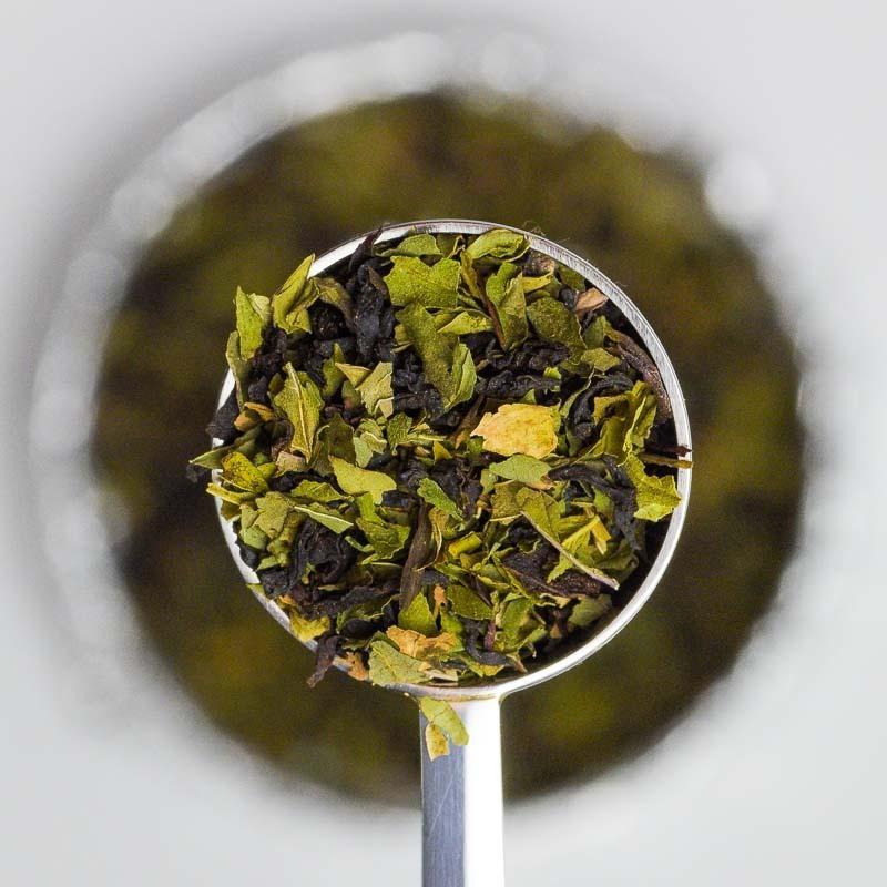 mint pistachio loose leaf tea
