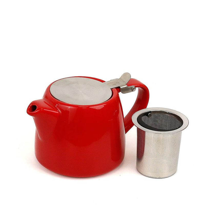 red loose leaf tea pot with infuser
